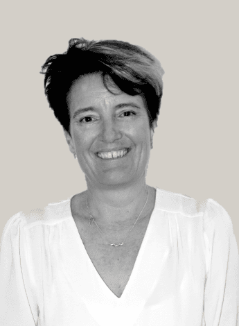 Dr Sallie Cowan